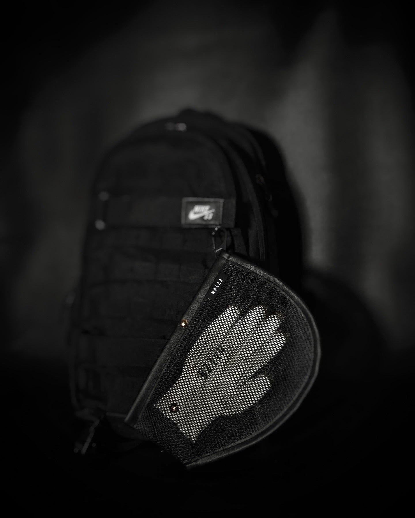 Nalza Dry Sleeves in Black